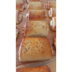 Esfiha tamanha lanche